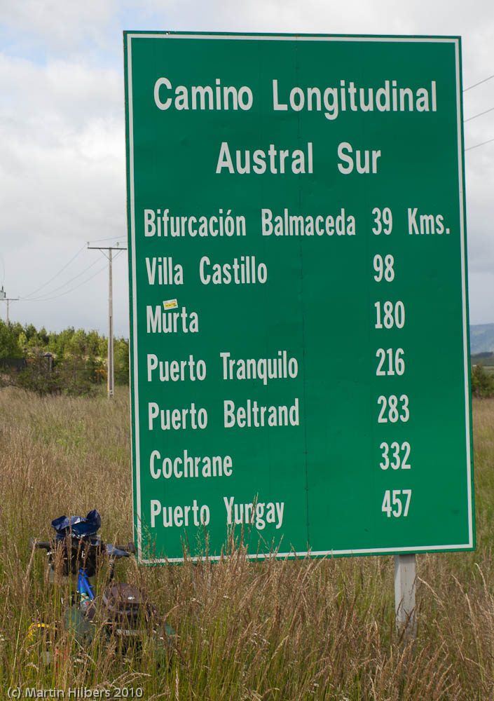 Carretera Austral: 27/12 Coyhaique - Cerro Castillo / Start Carretera Austral in Coyhaique. Click to see full size image