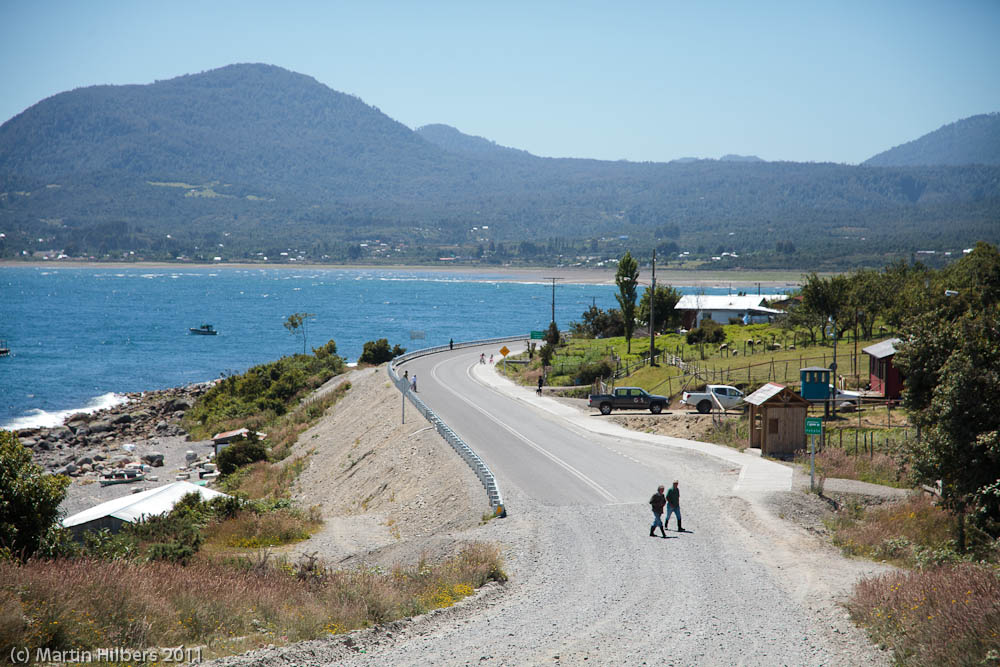 Carretera Austral: 10/01 Hornopiren - Puerto Montt / Gravel ends here. Click to see full size image