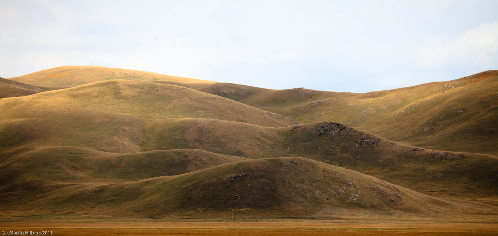 Kyrgyzstan: 26/8 Lakol - Balgart Valley - (Jeluu Suu) / Valley wall. Click to see full size image