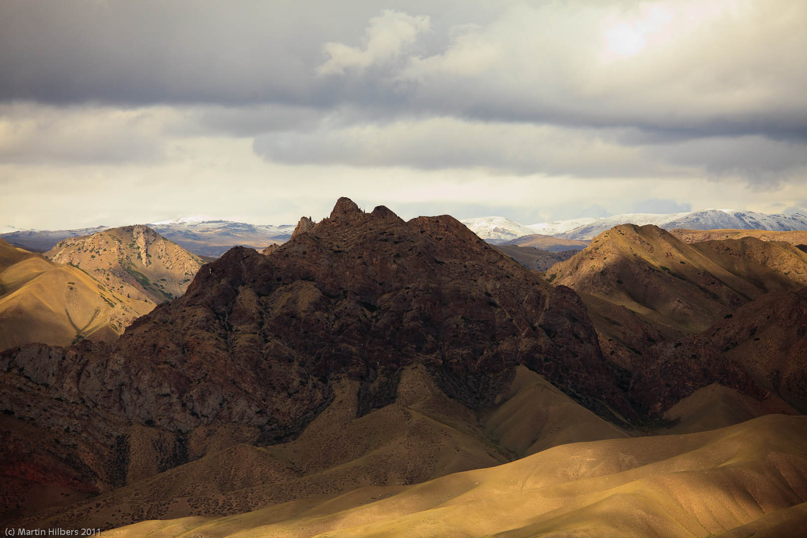 Kyrgyzstan: 31/8 Naryn - Song Kul / Mountain ridges. Click to see full size image