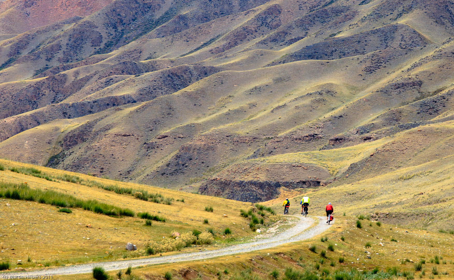 Kyrgyzstan: 31/8 Naryn - Song Kul / Ride towards Terskey Torpok Pass. Click to see full size image