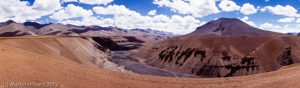 Ladakh: 26/8 Moray Plains / At the edge of the Moray Plains. Click to see full size image