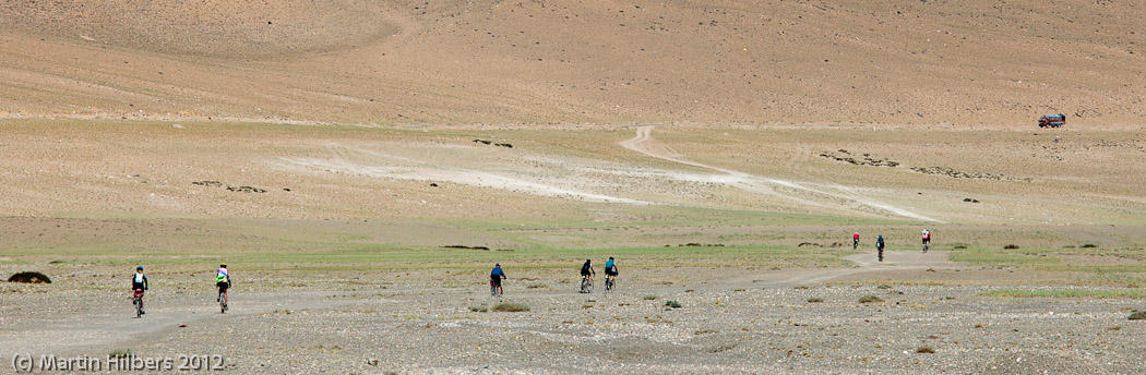 Ladakh: 26/8 Moray Plains / Road to Tso Kar. Click to see full size image