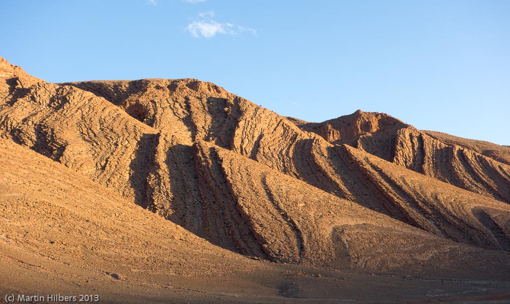 Morocco High Atlas and Jebel Sahro: 27/3 Tinerhir - Tamtattouchte / Mountains near Tamtattouchte. Click to see full size image