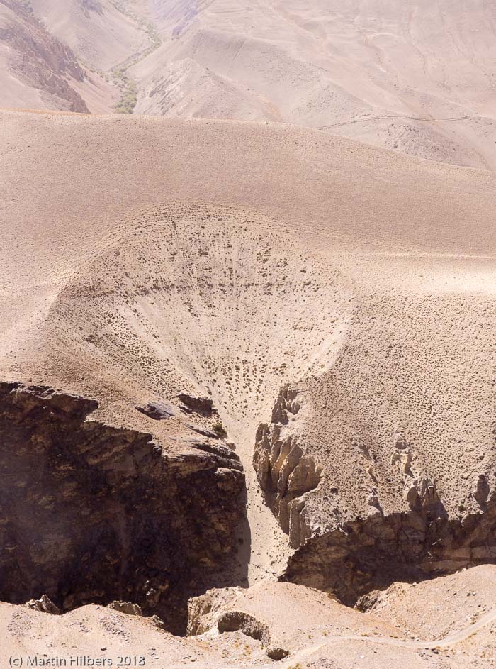 Pamirs : Langar - Khargush / Landslide. Click to see full size image